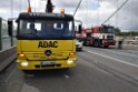 Schwerer LKW VU PKlemm A 4 Rich Olpe auf der Rodenkirchener Bruecke P309